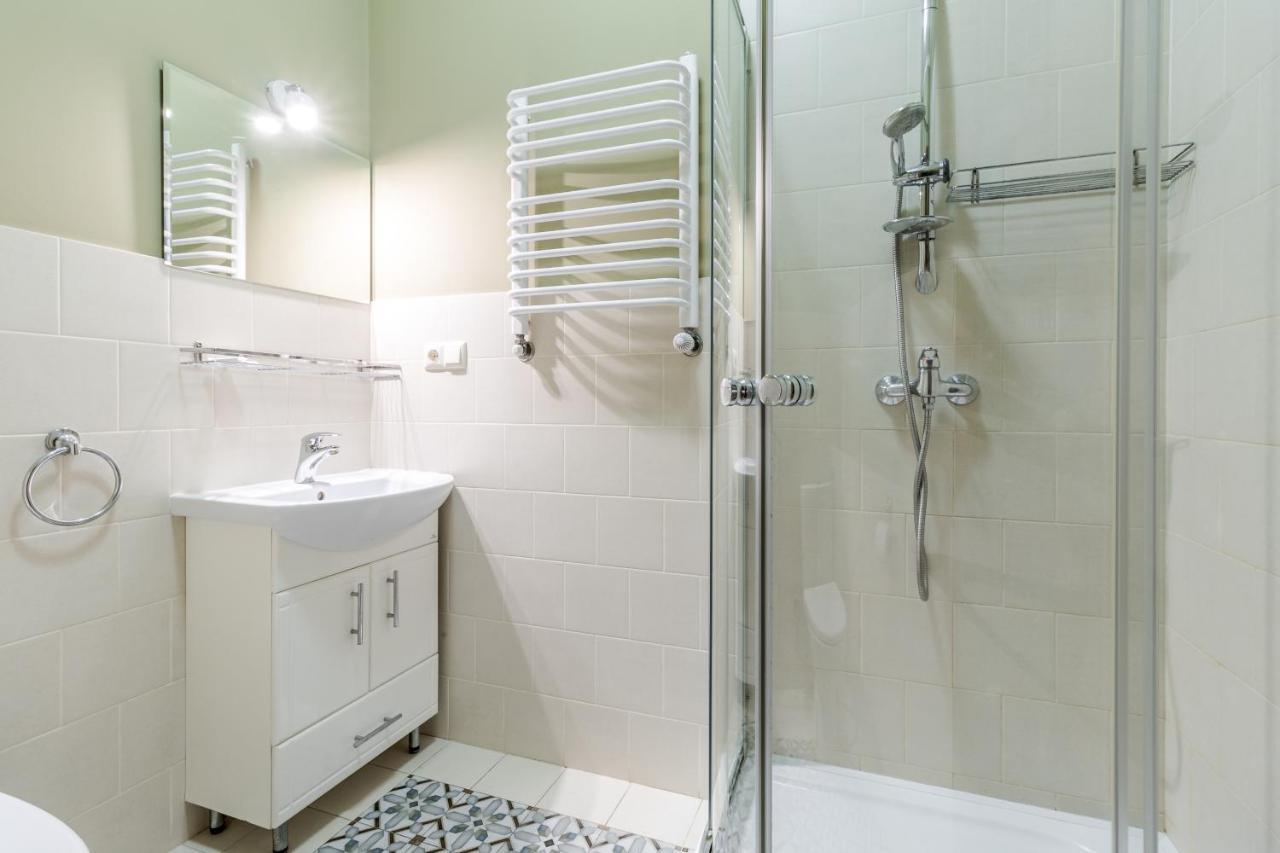 Apartment On Stavropihiiska Street 2 Lwów Zewnętrze zdjęcie